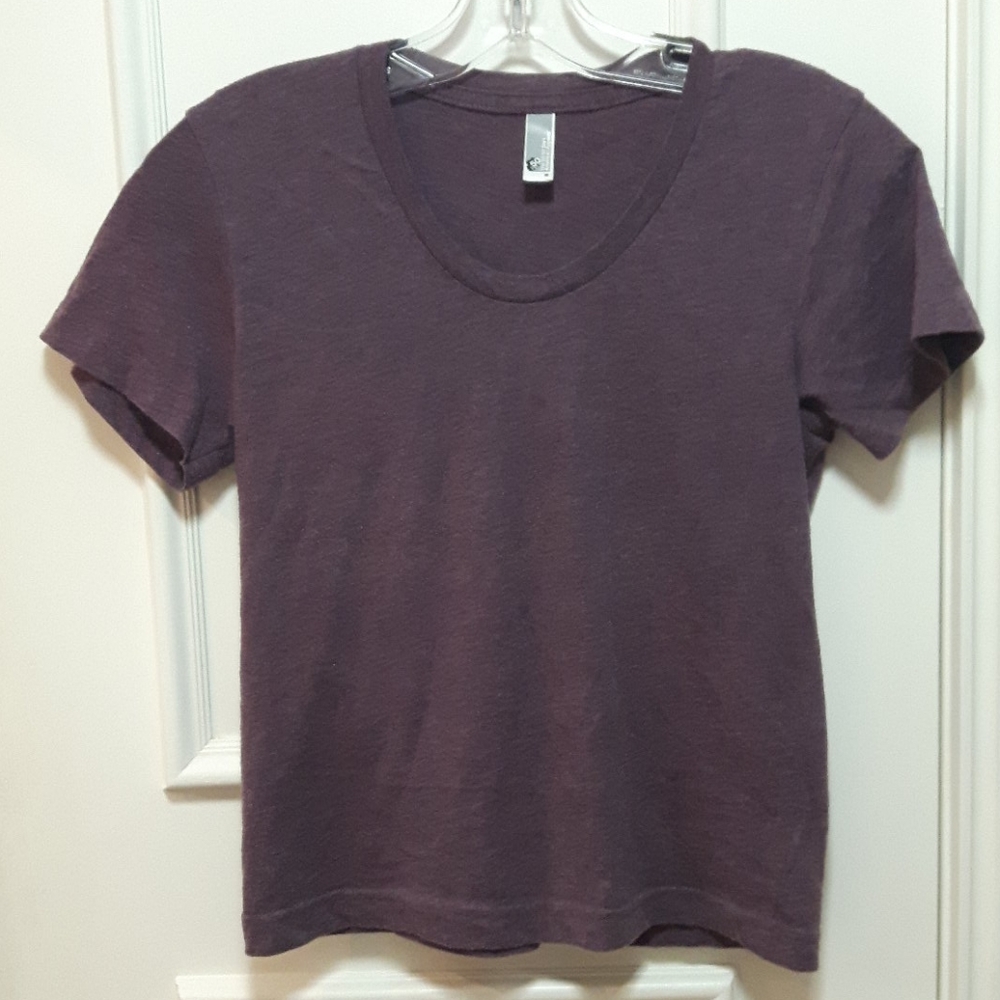 🛍️ American Apparel t shirt